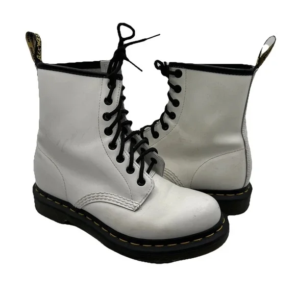 Dr. Martens 1460 White Leather Boots Women's 7 Lace-Up Combat Boots - Picture 3 of 11